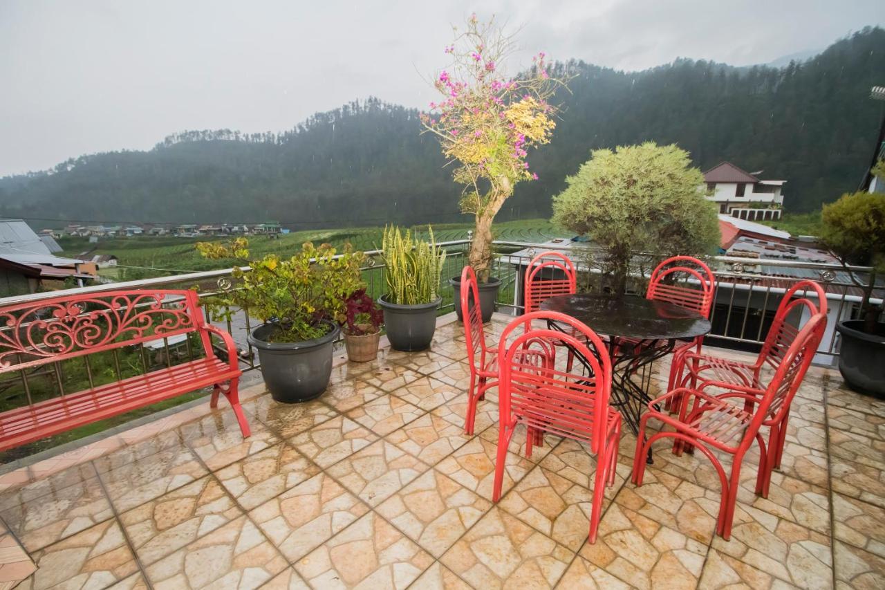 Villa Matahari Tawangmangu Powered By Cocotel المظهر الخارجي الصورة